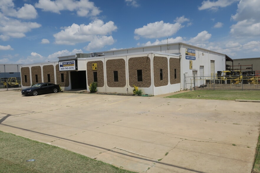 3600 S Council Rd, Oklahoma City, OK for lease - Building Photo - Image 1 of 12