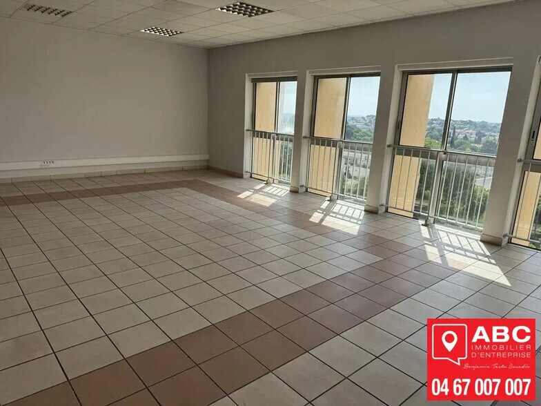 Office in Béziers for lease - Building Photo - Image 1 of 6