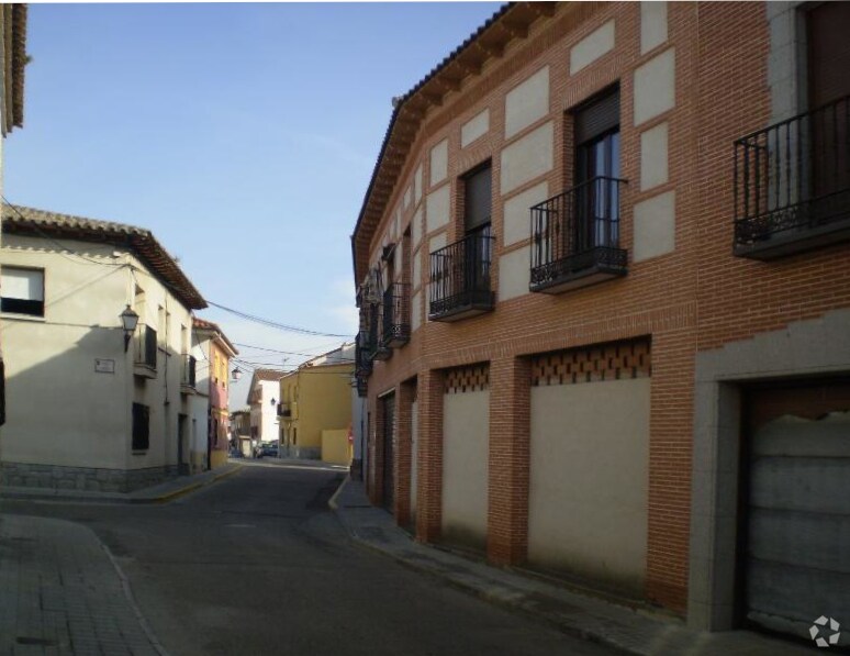 Calle Oriente, 3, Casarrubuelos, Madrid for sale Primary Photo- Image 1 of 1
