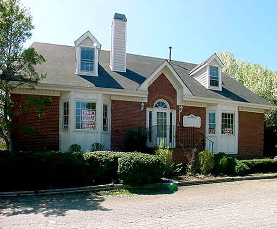 2997 Johnson Ferry Rd, Marietta, GA for lease - Building Photo - Image 1 of 18