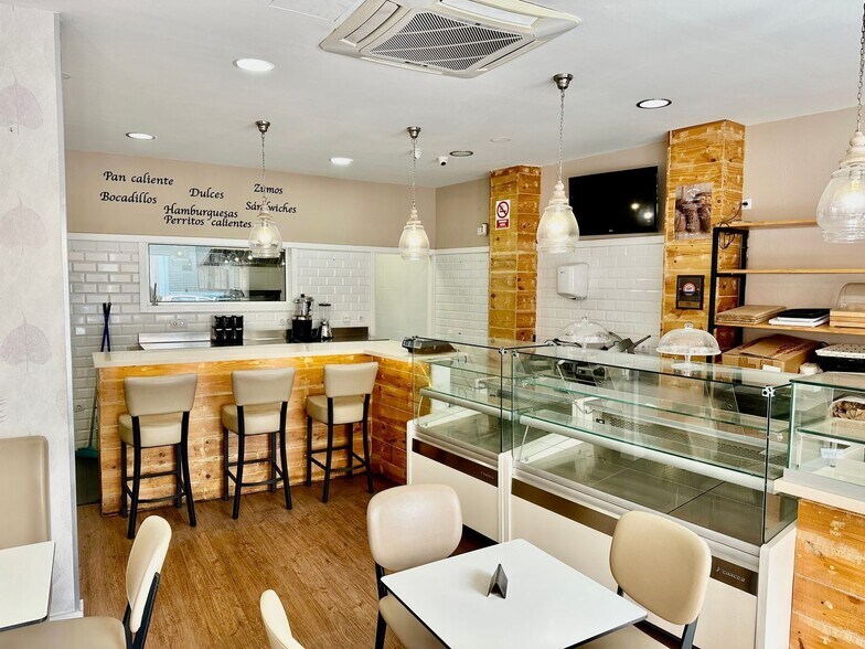 Calle Antonio de Viana, 22, Las Palmas de Gran Canaria, Las Palmas for lease - Interior Photo - Image 2 of 12