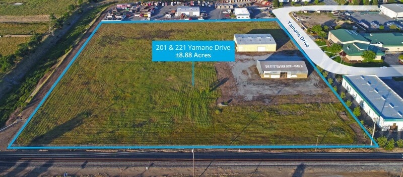 201-221 Yamane Dr, Gilroy, CA for lease - Building Photo - Image 2 of 2