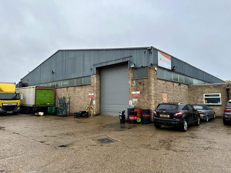 3 Albone Way, Biggleswade for lease - Building Photo - Image 1 of 3