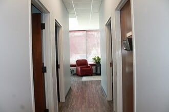 102-108 E Main St, Kingsport, TN for lease Interior Photo- Image 1 of 11