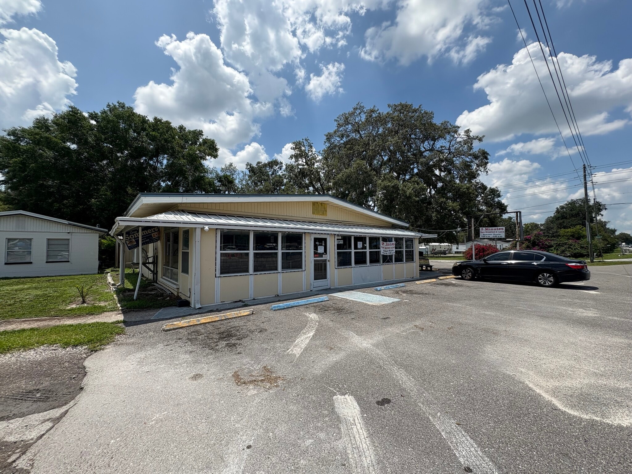 4447 Gall Blvd, Zephyrhills, FL for sale Building Photo- Image 1 of 11