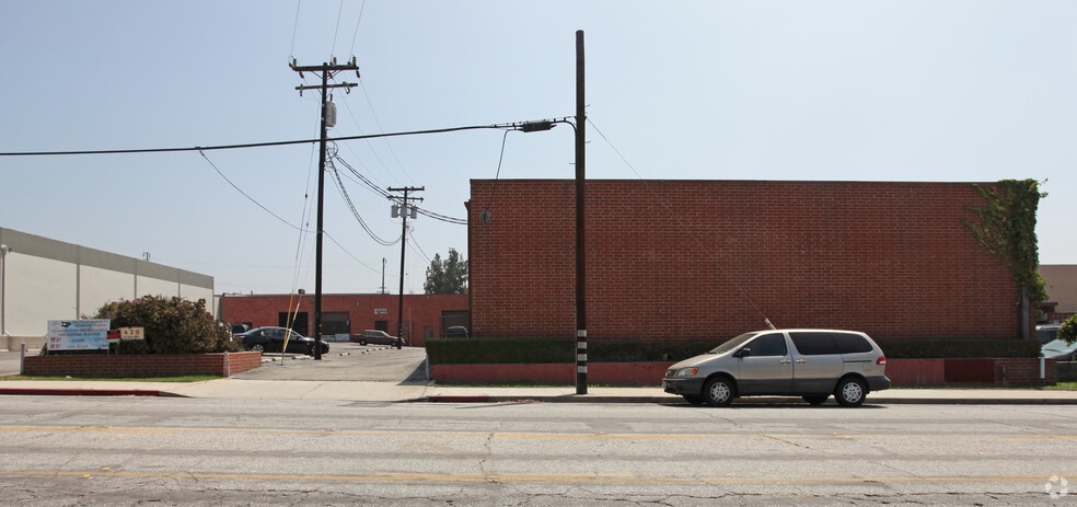 420 S Date Ave, Alhambra, CA for lease - Building Photo - Image 2 of 8