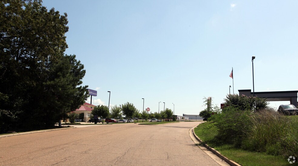 County Club Place Pky, Pearl, MS 39208 Land for Sale