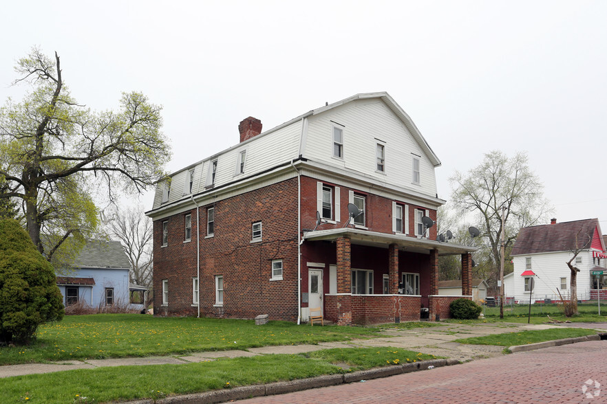 167 Chittenden St, Akron, OH for sale - Primary Photo - Image 1 of 33