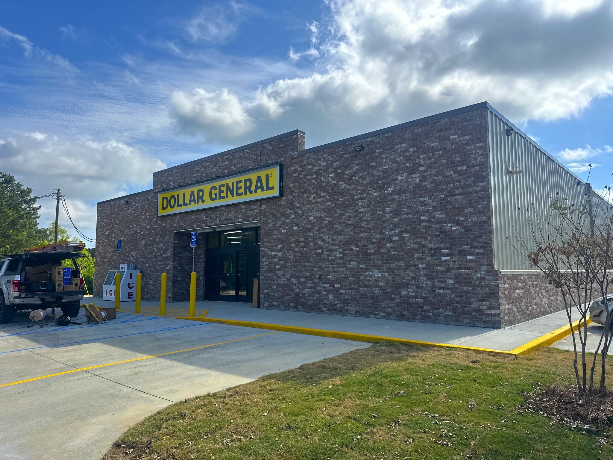 8900 Oktoc Rd, Starkville, MS for sale Building Photo- Image 1 of 5