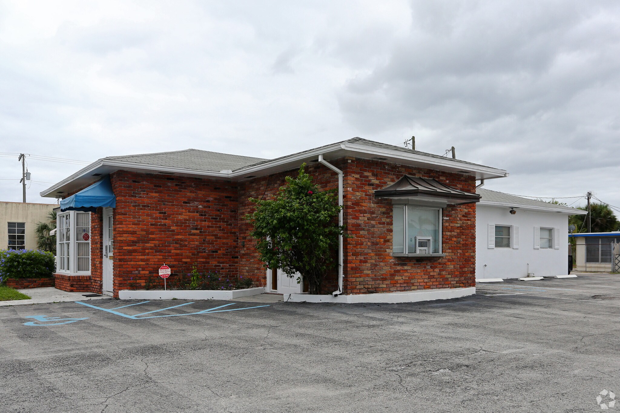 1315 N Dixie Hwy, Lake Worth, FL for sale Primary Photo- Image 1 of 1