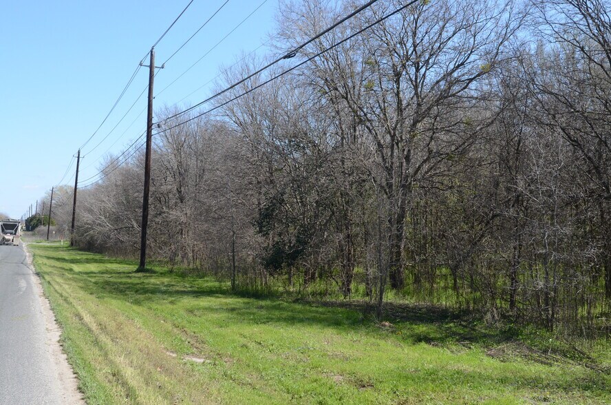 Dalton Ln, Austin, TX 78742