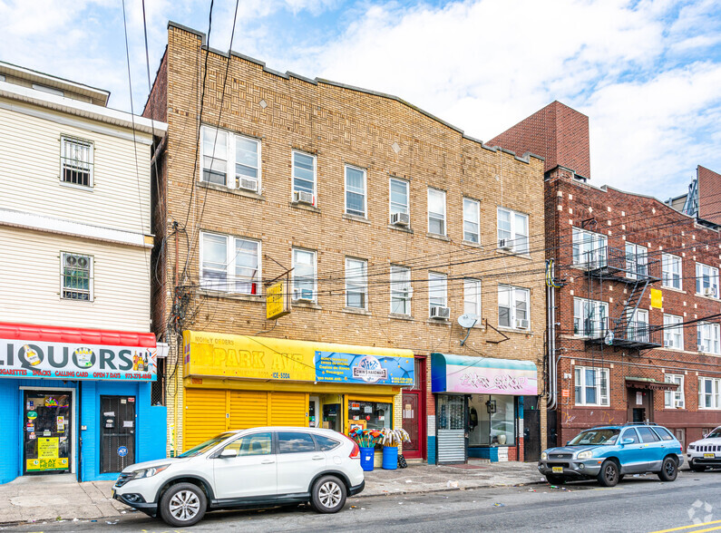 309 Park Ave, Paterson, NJ for sale - Primary Photo - Image 1 of 1