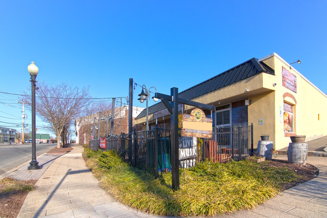 445 Ridgedale Ave, East Hanover, NJ 07936