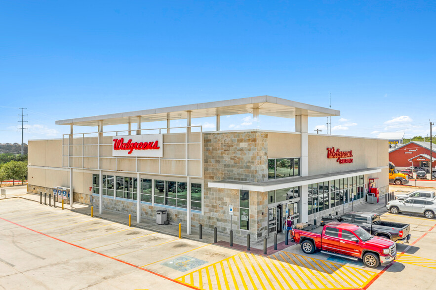 26482 N US Highway 281, San Antonio, TX for sale - Building Photo - Image 1 of 3