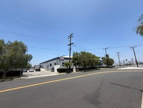 2515 Yates Ave, Commerce, CA for lease Building Photo- Image 1 of 1