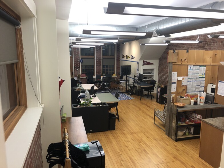 350 Cambridge St, Cambridge, MA for lease - Interior Photo - Image 3 of 10