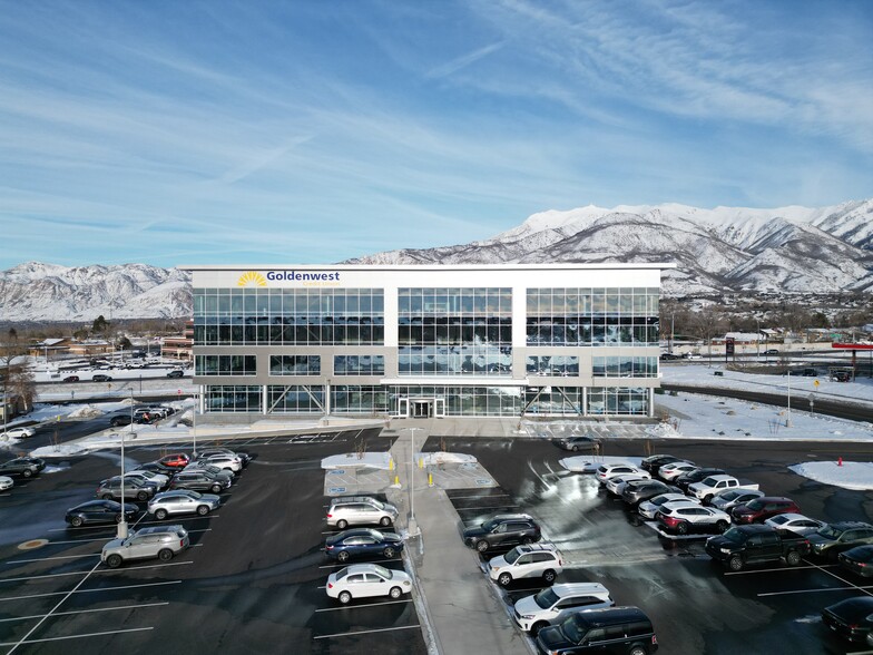 5120 S 375 E, Washington Terrace, UT for lease - Building Photo - Image 2 of 15