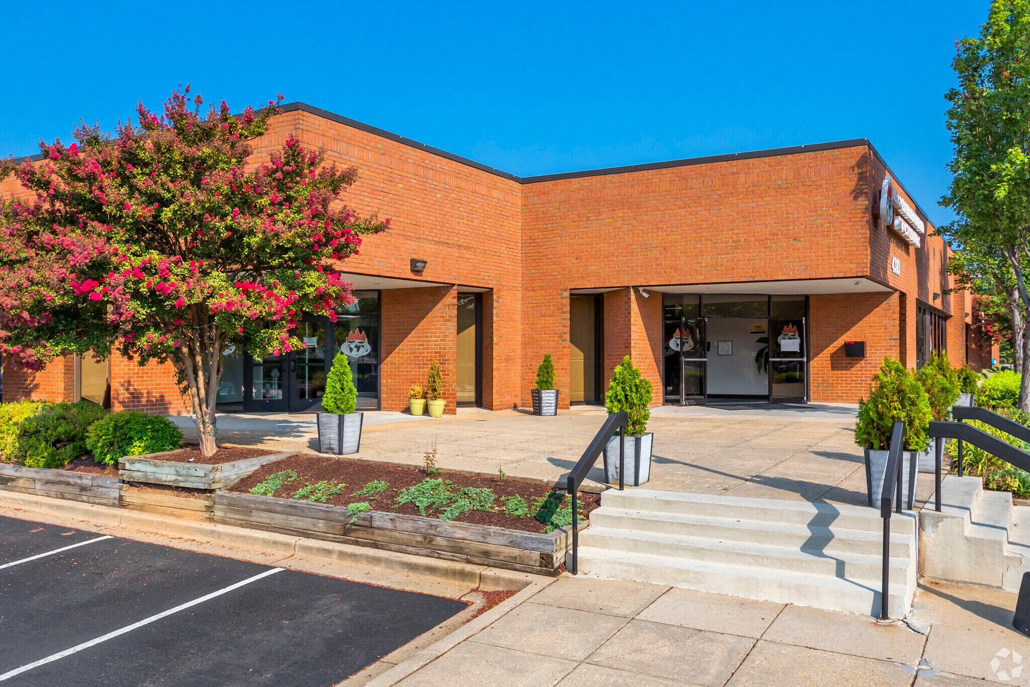 4400 Forbes Blvd, Lanham, MD 20706 Commerce Center at Washington