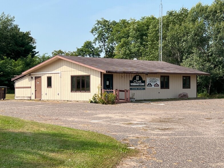 202 Kleve St, Chetek, WI for sale - Building Photo - Image 2 of 6
