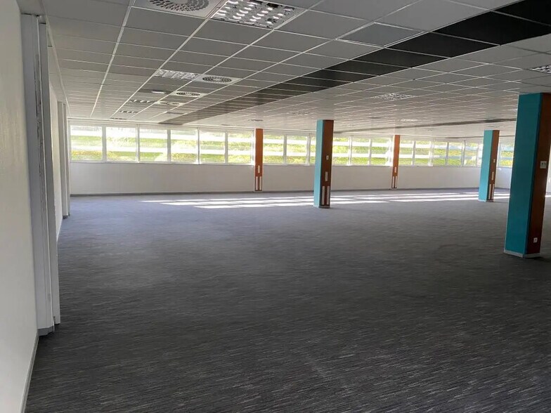 3 Rue Marcel Pajotin, Angers for lease - Building Photo - Image 3 of 9