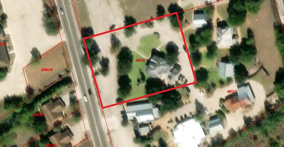 830, 832, & 870 Gruene Road, New Braunfels, TX for sale - Building Photo - Image 3 of 19