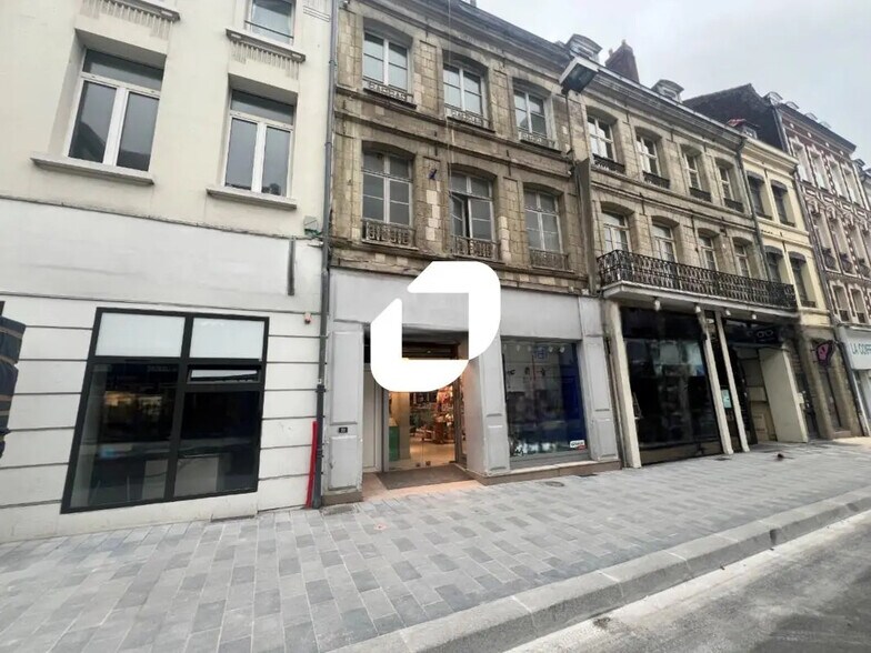 Retail in Douai for lease - Building Photo - Image 2 of 3