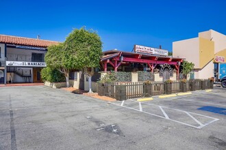 626-650 Tustin St, Orange, CA for lease Building Photo- Image 2 of 15