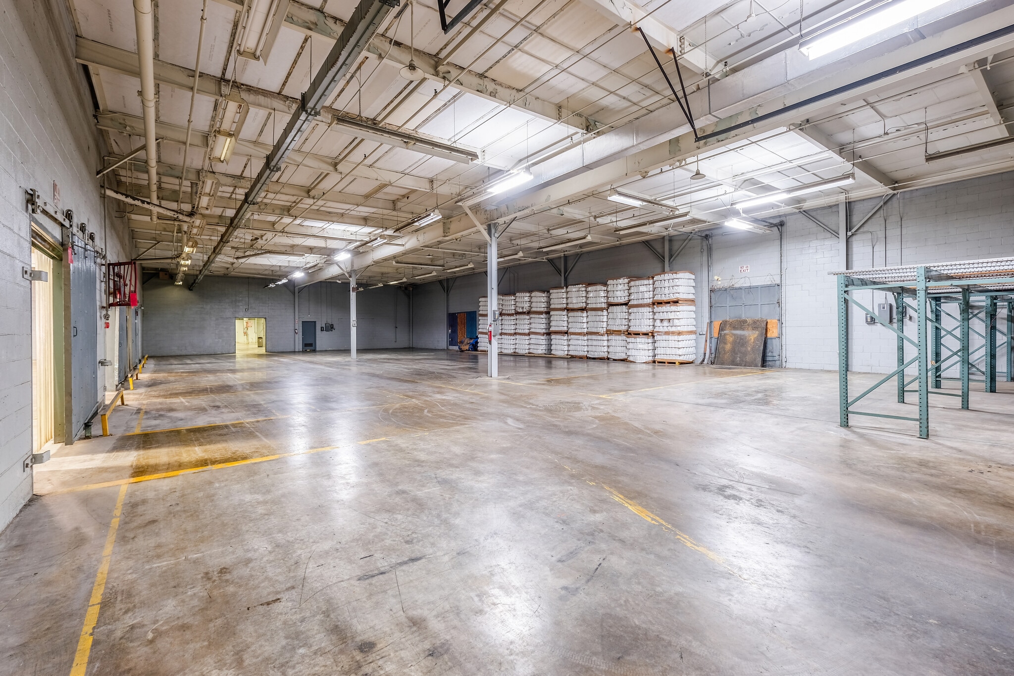 5500 N Sharon Amity Rd, Charlotte, NC 28215 - Industrial for Lease ...