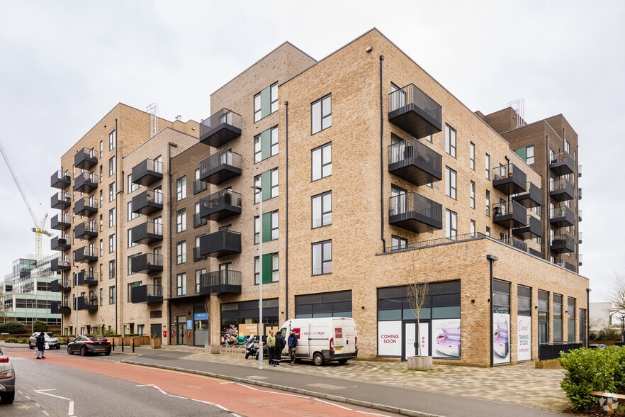 Market St, Bracknell for sale - Primary Photo - Image 1 of 1