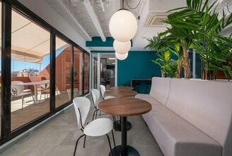 Avenida de la República Argentina, 25, Sevilla, Sevilla for lease Interior Photo- Image 2 of 7