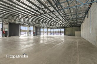 7 Ball Pl, East Wagga Wagga for lease Interior Photo- Image 1 of 5