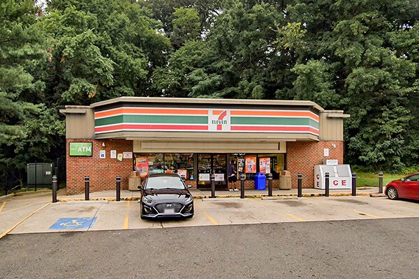 3314 Branch Ave, Marlow Heights, MD for sale - Building Photo - Image 1 of 1