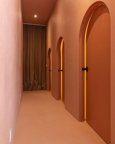 8560 W 3rd St, Los Angeles, CA for lease - Interior Photo - Image 2 of 5