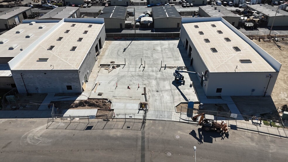 1750 Olympic Dr, Turlock, CA for lease - Building Photo - Image 3 of 9