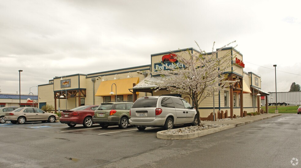 212 W Neider Ave, Coeur d'Alene, ID for sale - Primary Photo - Image 1 of 1