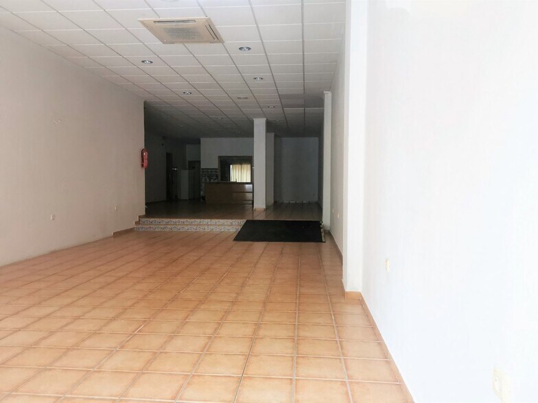 Retail in Ontinyent for sale - Building Photo - Image 2 of 4