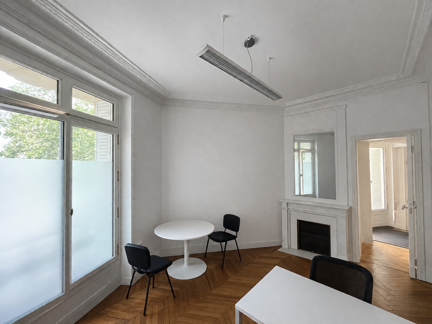130 Rue De La Pompe, Paris for lease Interior Photo- Image 1 of 5