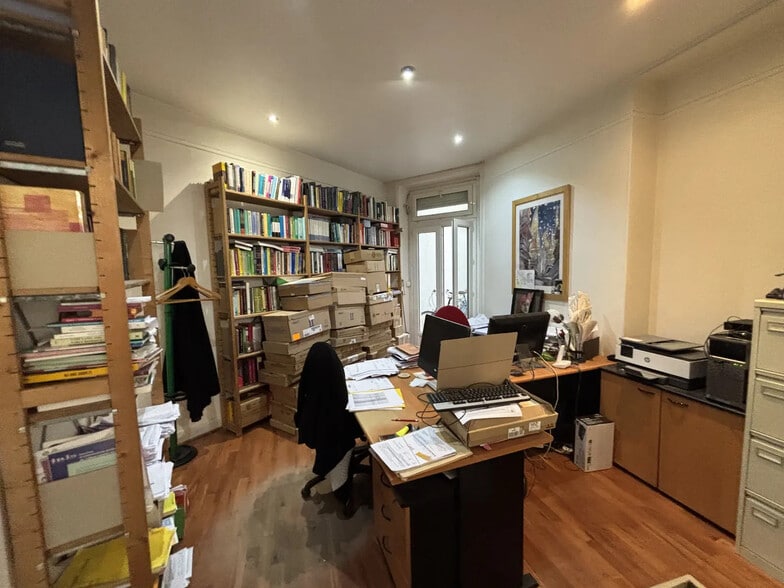 2 Bis Rue Tarbé, Paris for lease - Building Photo - Image 3 of 13