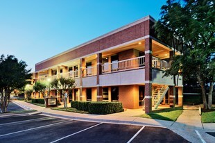 Austin Tx Office E For Lease Loopnet 6101 W Courtyard Dr Austin Tx