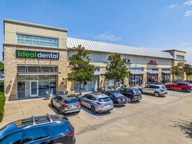 Super Retail Space - Cedar Hill Town Center - Loft