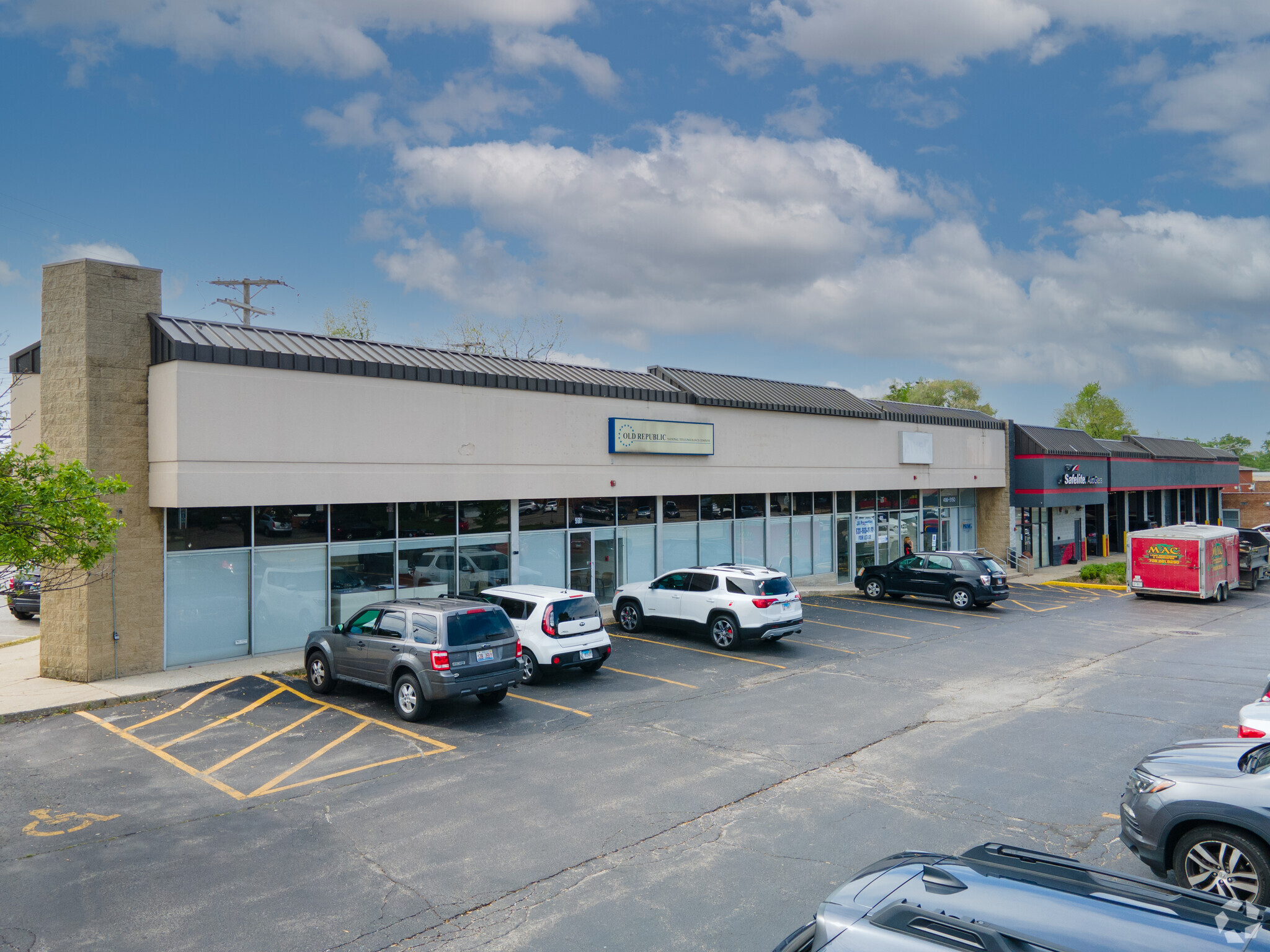 9601-9609 Southwest Hwy, Oak Lawn, IL for lease Building Photo- Image 1 of 8