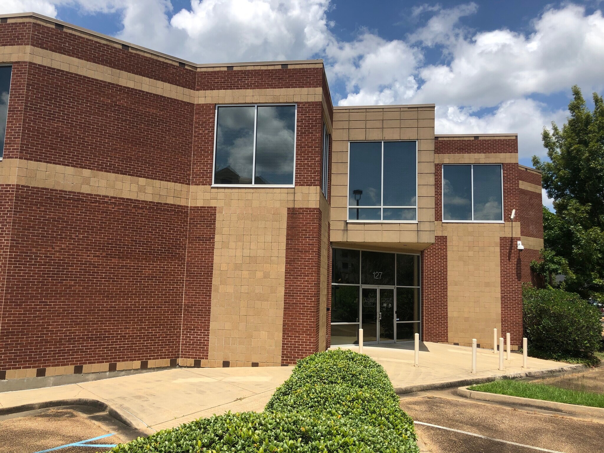 127 Dyess Rd, Ridgeland, MS for sale Building Photo- Image 1 of 1