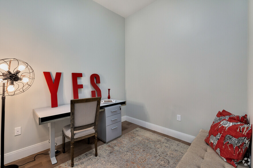 9 Central St, Somerville, MA for lease - Interior Photo - Image 3 of 34