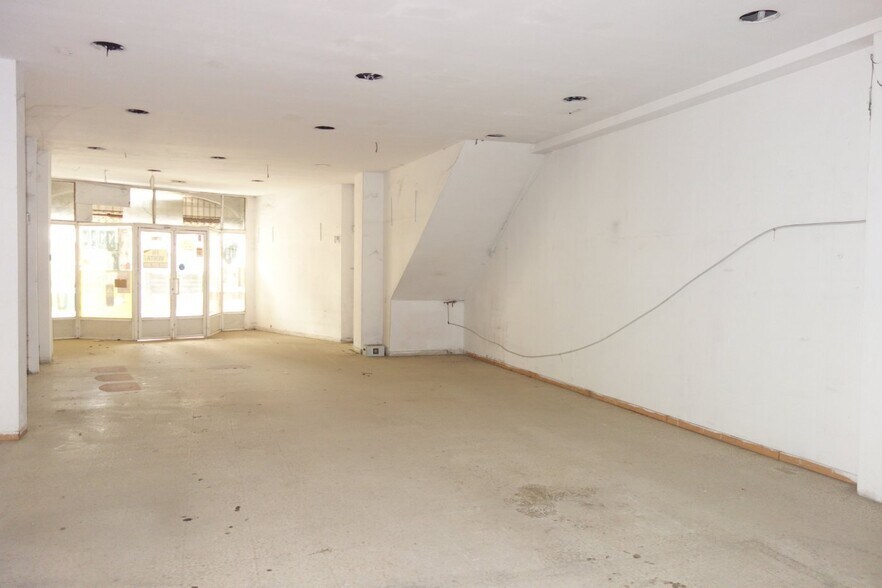 Retail in Alcalá de Guadaíra for sale - Building Photo - Image 1 of 6