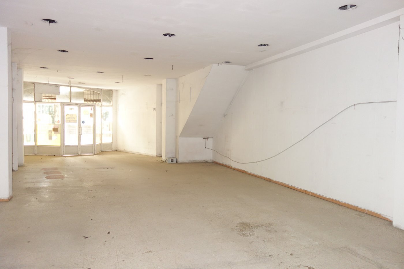 Retail in Alcalá de Guadaíra for sale Building Photo- Image 1 of 7