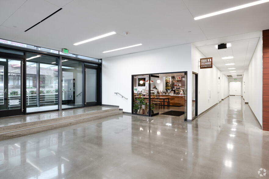 1448 NW Market St, Seattle, WA for lease - Lobby - Image 2 of 25