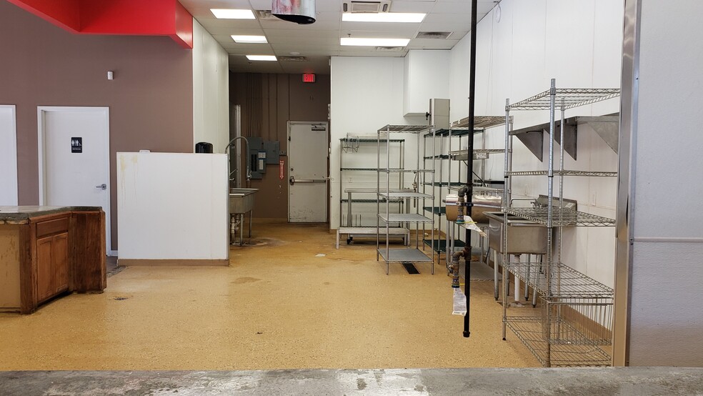 164 Everest Ln, Saint Johns, FL for lease - Building Photo - Image 3 of 16