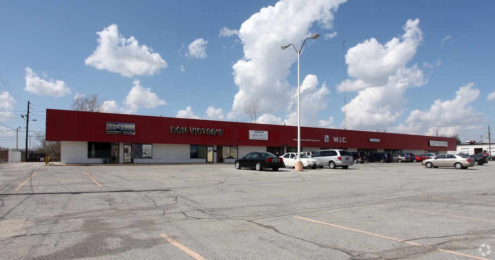 3962-3976 Georgetown Rd, Indianapolis, IN for lease - Primary Photo - Image 3 of 5