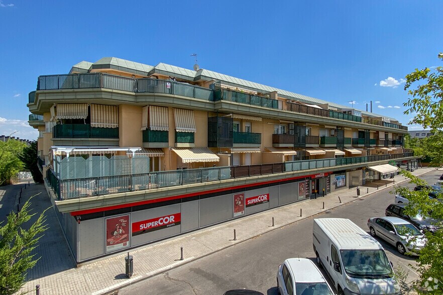Calle Chiapas, 2, Las Rozas de Madrid, Madrid for sale - Building Photo - Image 1 of 1
