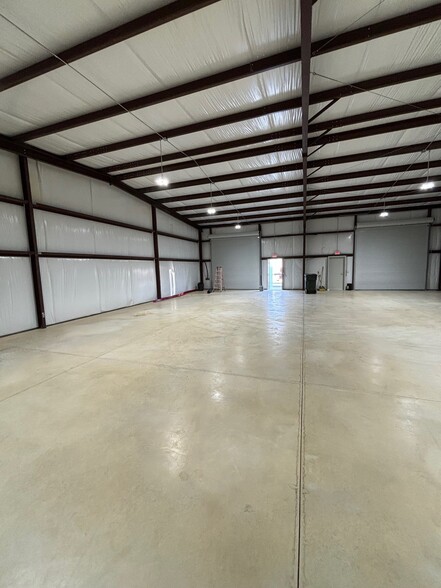 3005 Wyndham Industrial Dr, Opelika, AL for lease - Building Photo - Image 2 of 6